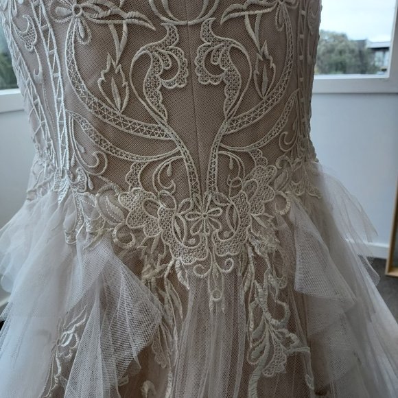 NEW! Ti Adora Wedding Dress size 2-4 Style 7753 "Saffron" - Picture 11 of 14